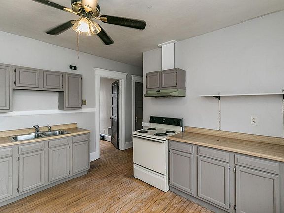 2nd image of 343 Winton St #2R