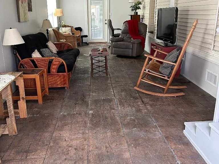 320 Mississippi River Blvd — Photo 2