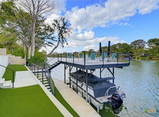951 Reiley Rd, Seguin, TX 78155