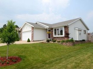 891 N Edge Trl, Verona, WI 53593