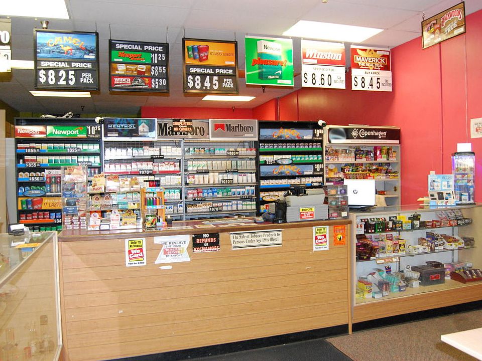 2nd image of 3020 Minnesota Dr Ste 22
