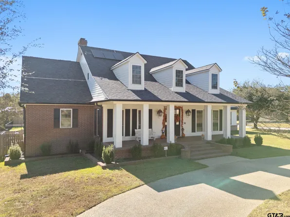 1581 Holcomb Cir, Tyler, TX 75703