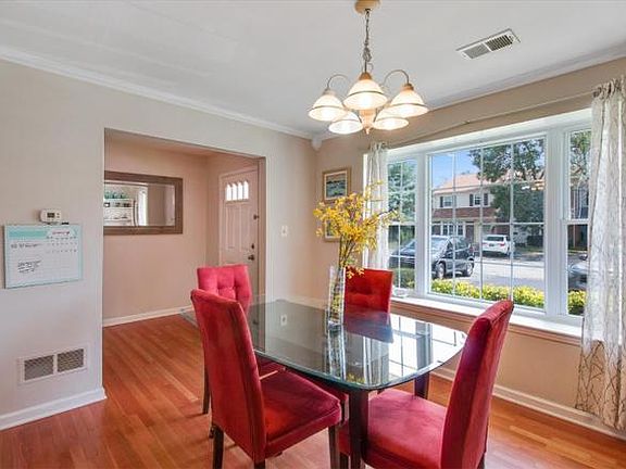 3rd image of 3214 Opal Ct