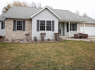 306 N Linden St, Maroa, IL 61756