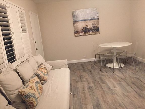 4th image of 9920 Collins Ave #104