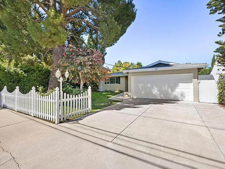 5237 Mecca Ave — Photo 19
