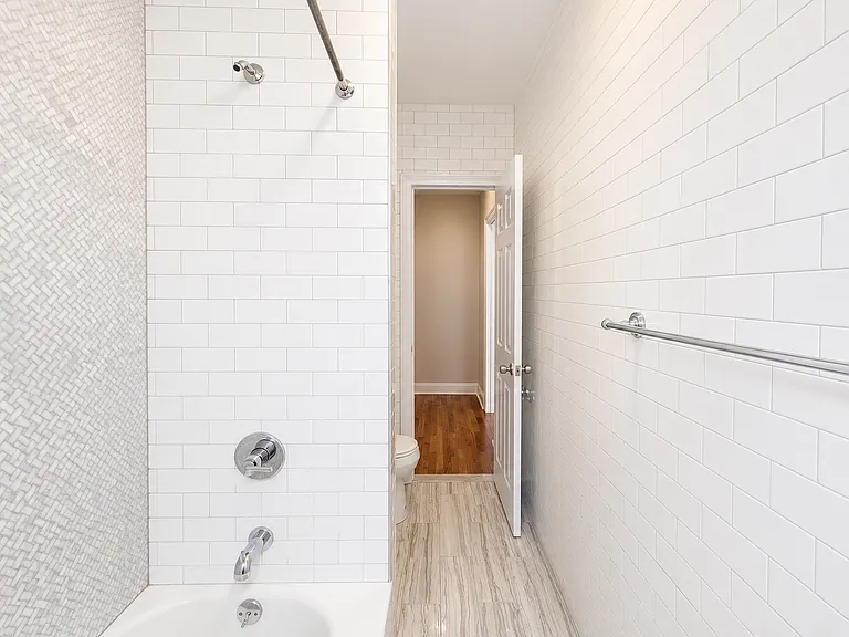 213 Bennett Ave #6D — Photo 10