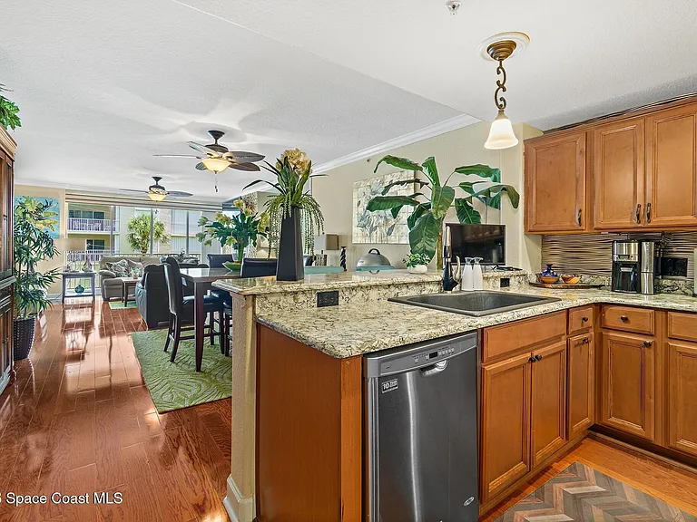 816 Mystic Dr #A202 — Photo 6