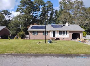 221 Nottingham Dr, Havelock, NC 28532