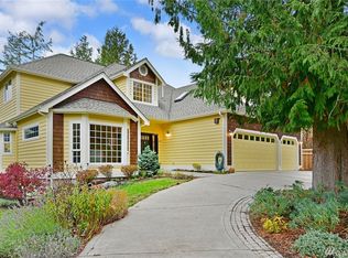 597 Alder Ave NE, Bainbridge Island, WA 98110