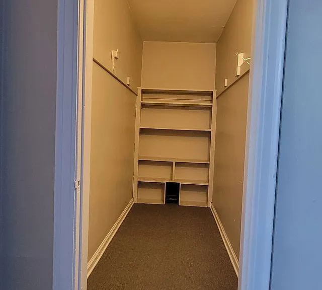135 Byron St — Photo 13