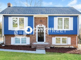 2 Chaucer Ct, Greensboro, NC 27407