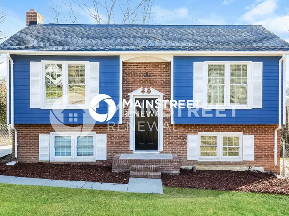 2 Chaucer Ct, Greensboro, NC 27407