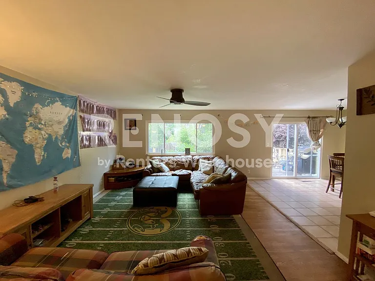 1237 Constitution Ave — Photo 20
