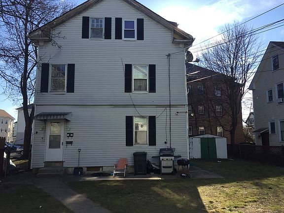 3rd image of 936R Chalkstone Ave #1