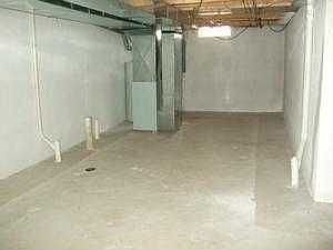 3rd image of 23782 Andrew Blvd