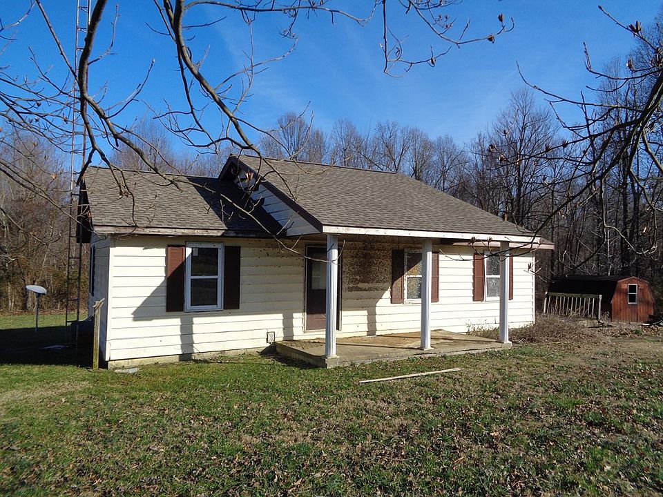 2nd image of 1730 Sugar Creek Rd