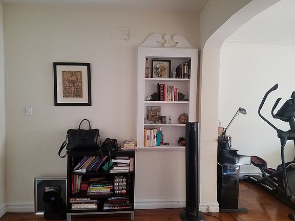 4th image of 10824 71st Ave APT 6L