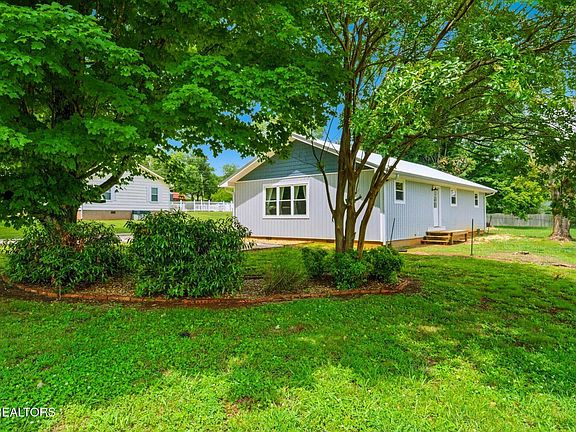 2nd image of 112 County Road 142
