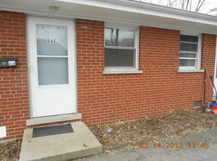 117 Deborah Ln, Wheeling, IL 60090