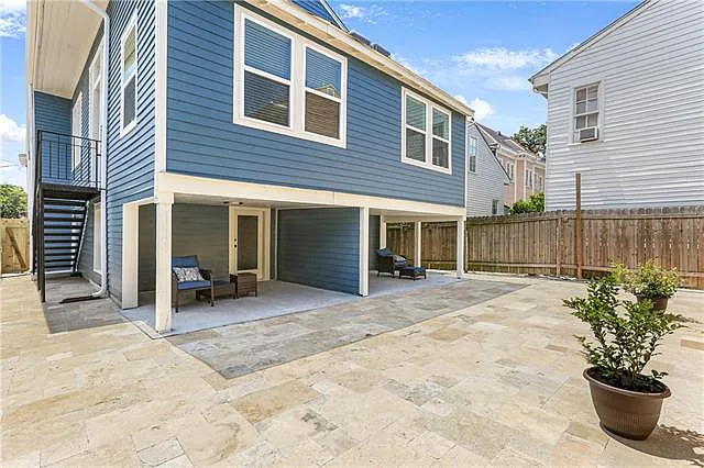 1 bed, 1.0 bath, 780 sqft, $1,595 — Photo 2