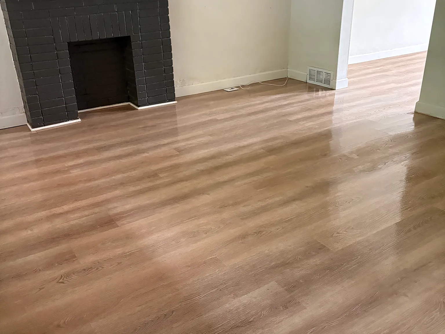 1115 Wayne Ave — Photo 4