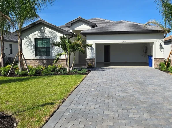 19231 Gentry Pl, Estero, FL