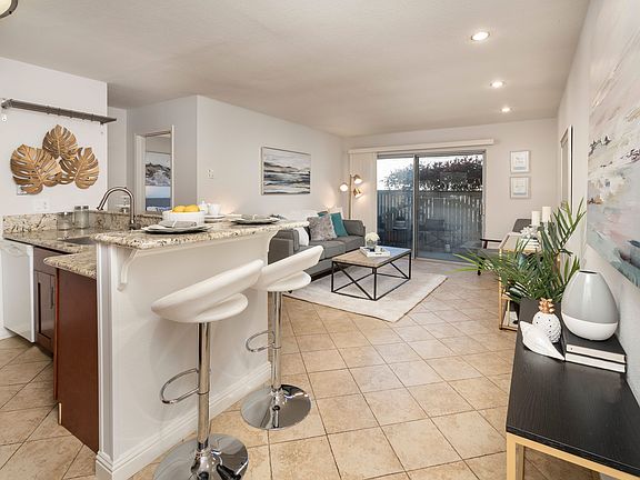 203 Boardwalk Pl Unit C San-print-004-007-Kitchen and Living Room-4200x2800-300dpi.jpg
