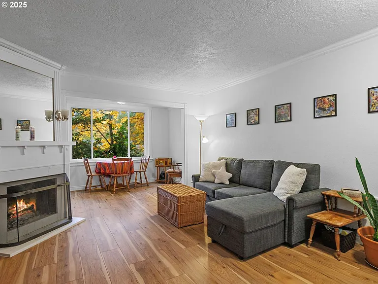5222 SW 42nd Ave — Photo 8