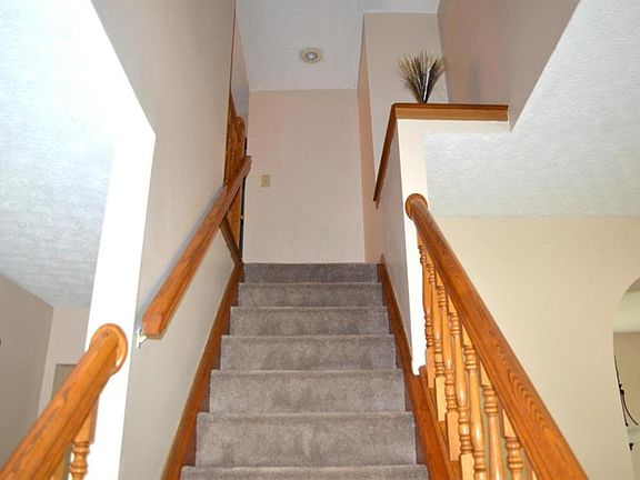 2nd image of 3211 Oakland Hills Dr