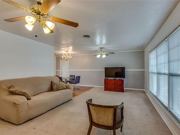 5th image of 7108 Deville Dr