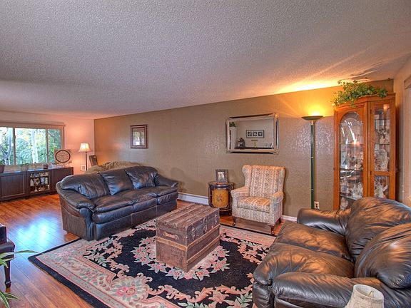 2nd image of 3420 Ponderosa Ct