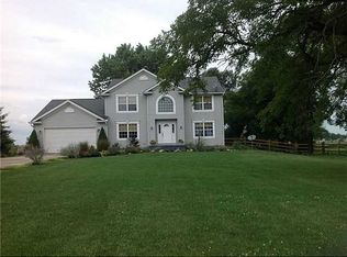 5603 Cedar Point Rd, Oregon, OH 43616