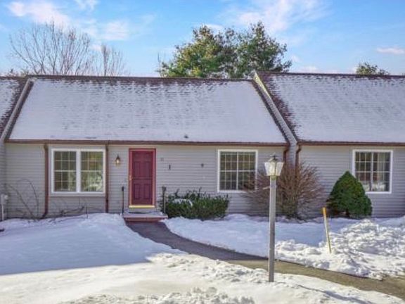Snow removal included and all yard maintenance