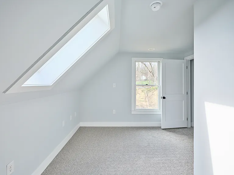 4325 Lehnenberg Rd — Photo 21