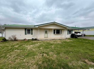 318 Lift St, Shawneetown, IL 62984