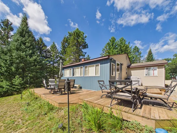 N16748 N Lake Dr, Pembine, WI 54156