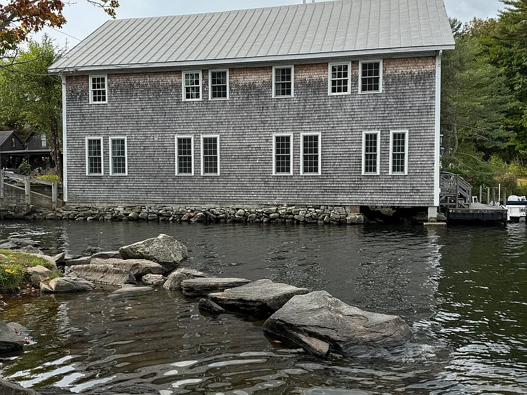 3 Pond Rd #A — Photo 29