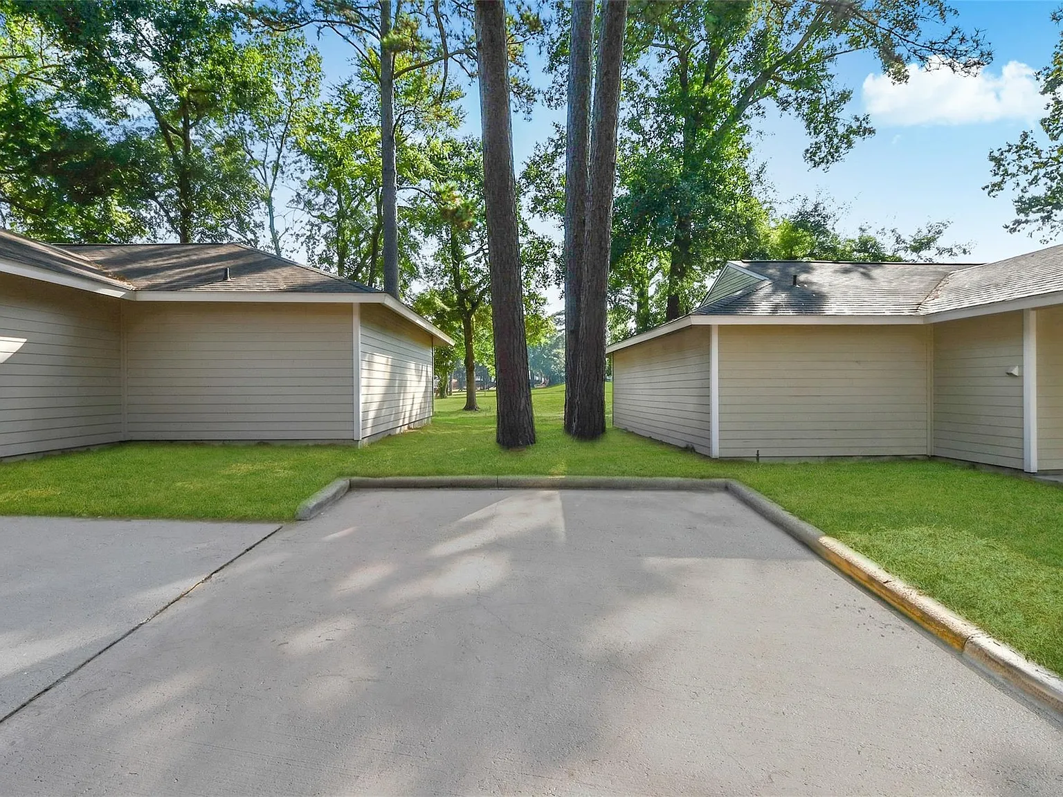 2 bed, 2.0 bath, 1285 sqft, $1,700 — Photo 4