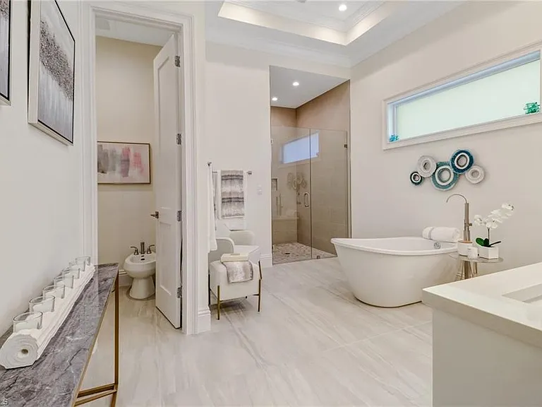 2875 Coco Lakes Dr — Photo 12