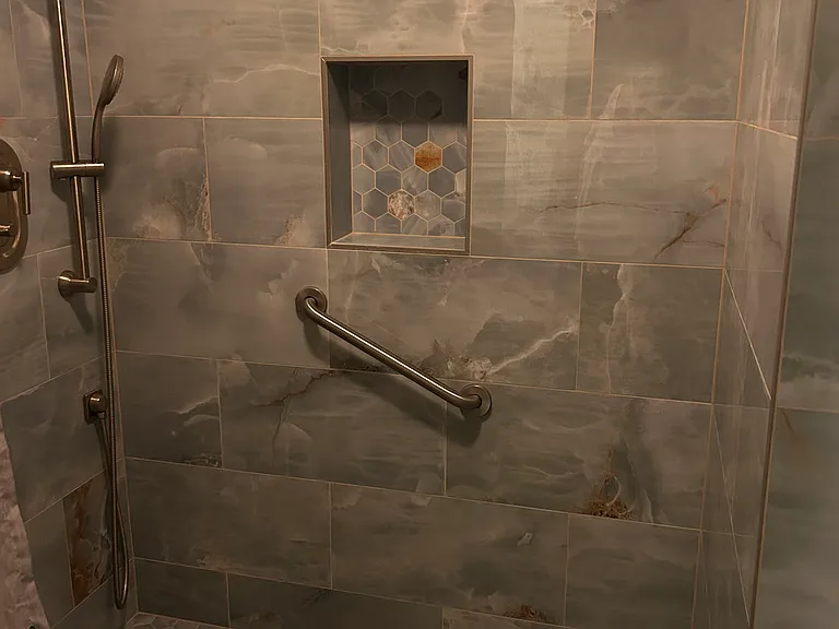Main floor bathroom
