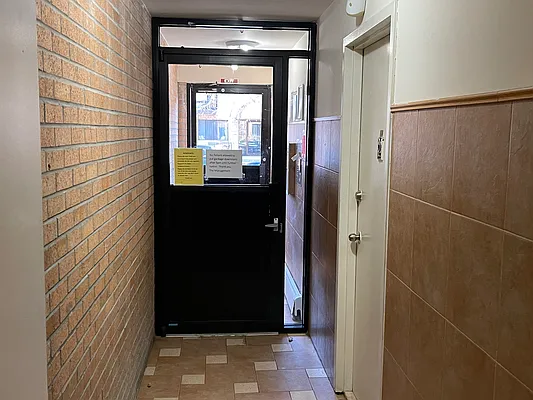 Rented by 18 REALTY | media 22
