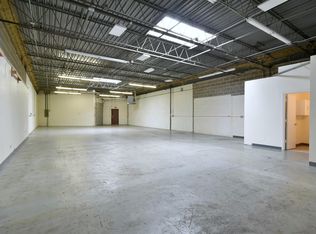 1234 Remington Rd, Schaumburg, IL 60173