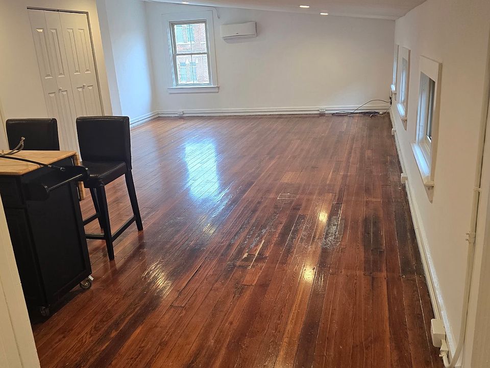 1st image of 4185 Hamilton Ave #6