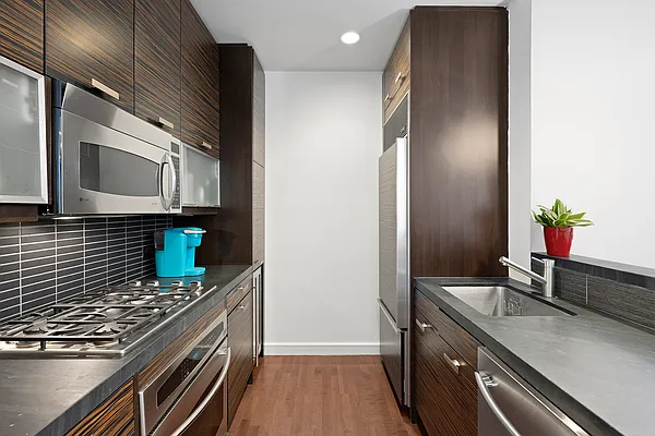 Sold by Compass | media 5