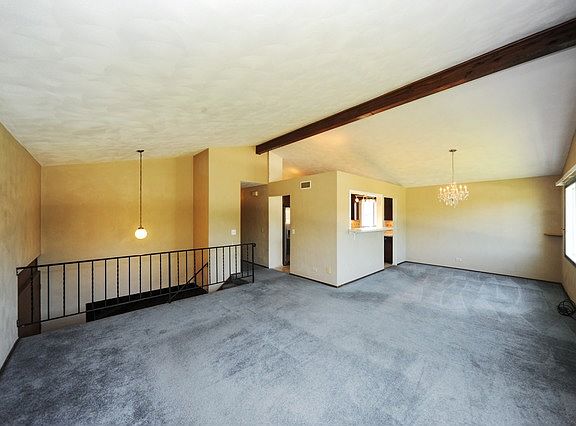 3rd image of 37733 N Bayonne Ave