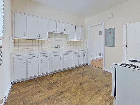 4th image of 2589 Atlantic Blvd #4