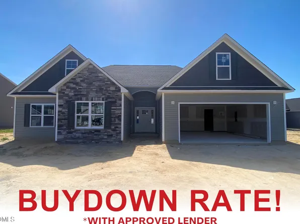 206 Talton Estates Dr, Pikeville, NC 27863