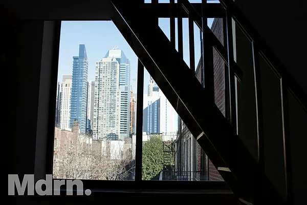 Rented by Mdrn Residential | media 49