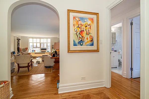 Rented by Rita S Citrin, LREB | media 37